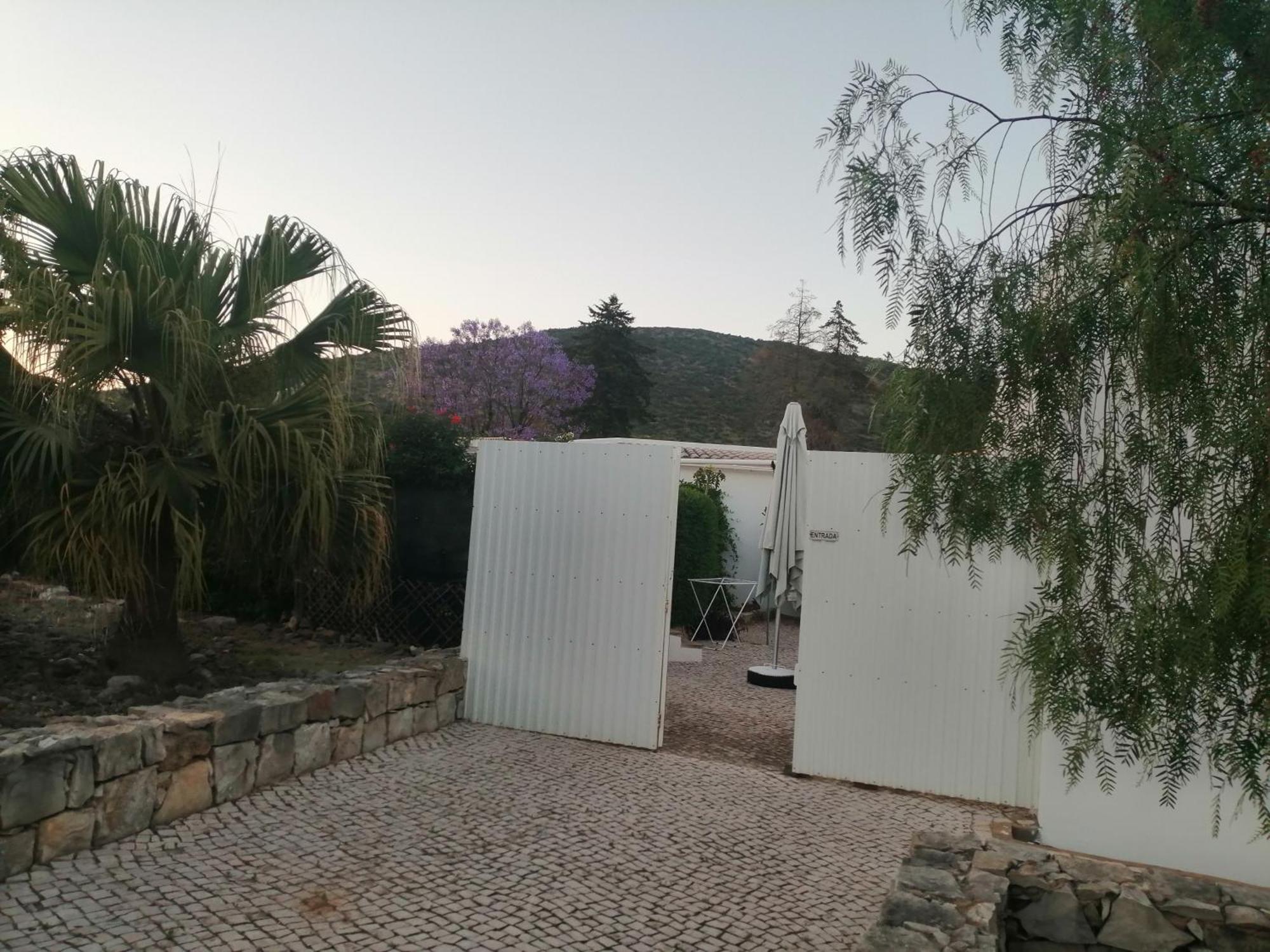 Duas Casas De Ferias Medronhal Faro Em 520 - 2 Exterior photo